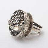 Luiza Hermeto | Breast Nest