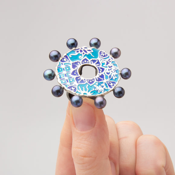 Simona Girbou | The Zen Ring