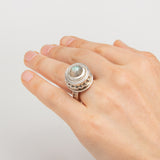 Sookyung Augustin | Exquisite fidget ring