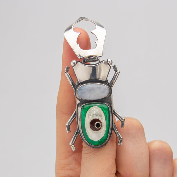 Katie Holland - EYE Pinch You