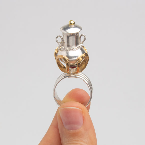 Danielle Giese | Nestled Treasure