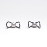 Infiniti Pearl Post Earrings - Black
