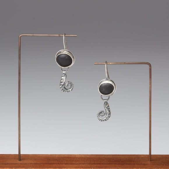 Stones and Tentacles cast silver beach stone