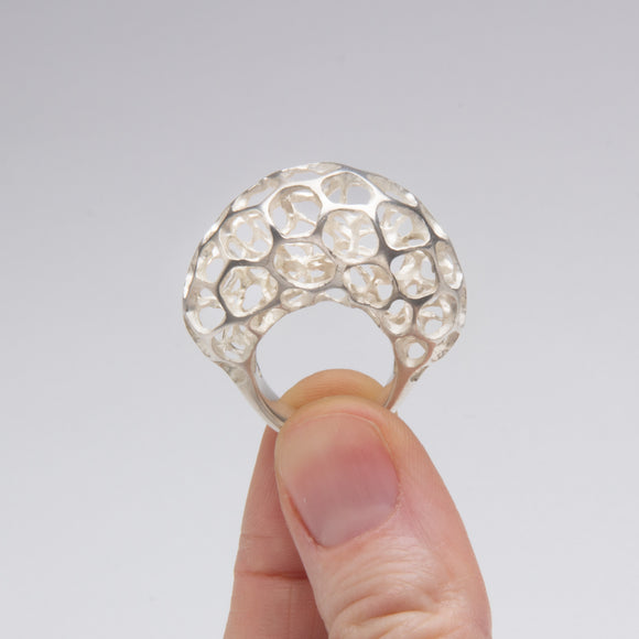 Noemi Benke - More Nothing, Less Something