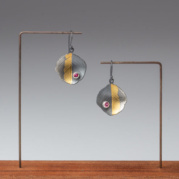 ﻿Dangle earring leaves decorated with gold silver and pink tourmaline