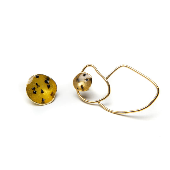 Relic Earrings in Gold